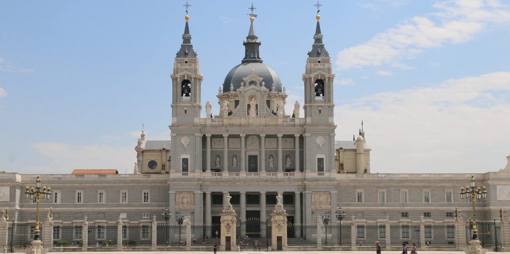 catedral la almudena - Madrid