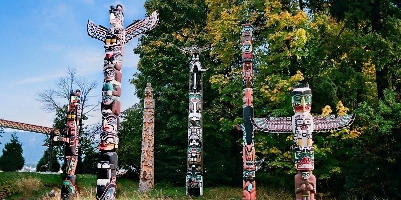 stanley park totems Vancouver