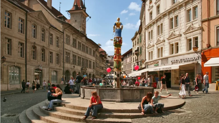 PLACE DE LA PALUD