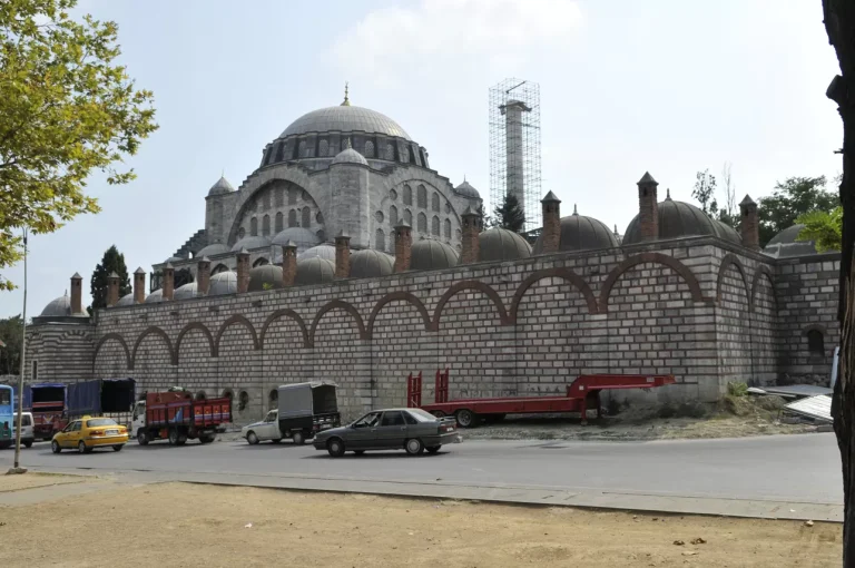 MESQUITA DE MIHRIMAH SULTAN (Mihrimah Camii)