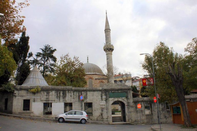MESQUITA DOS AZULEJOS (Çinili Camii)