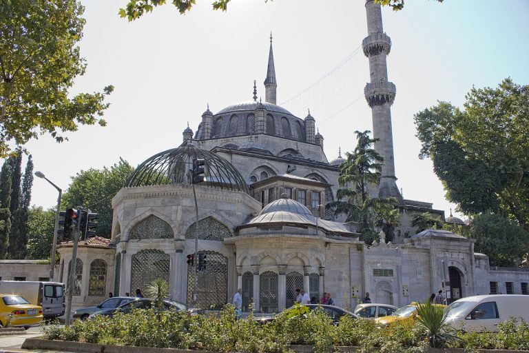 NOVA MESQUITA DA SULTANA-MÃE (Yeni Valide Camii)
