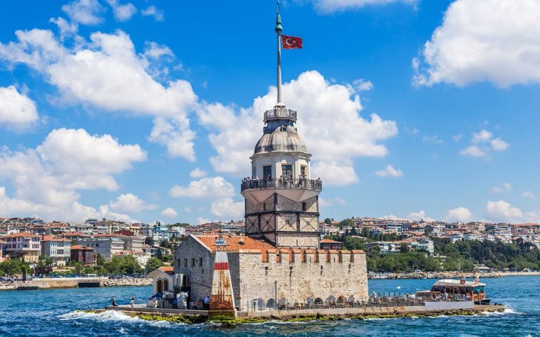 TORRE DE LEANDRO (Kiz Kulesi)